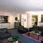 Astoria Otel 4*