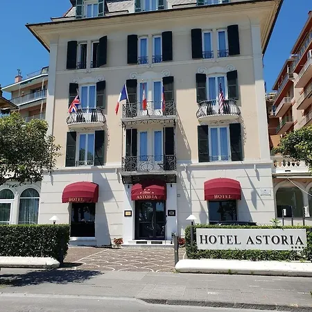 Hotel Astoria 4*