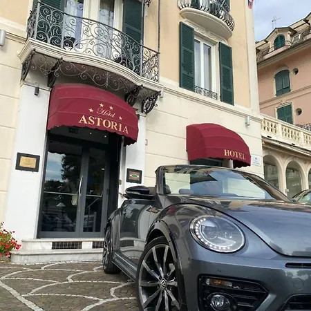 Astoria 4*