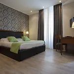 Astoria 4*