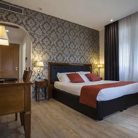 Hotell Astoria 4*