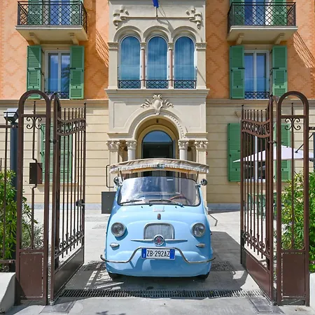 アストリア 4* ラッパロ