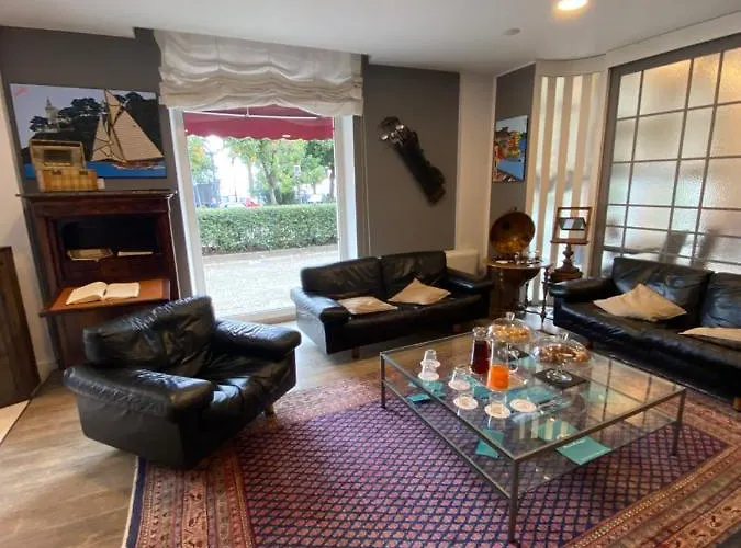 أستوريا فندق