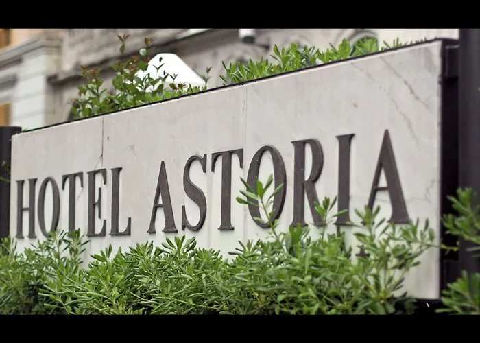 Astoria Hotell 4*