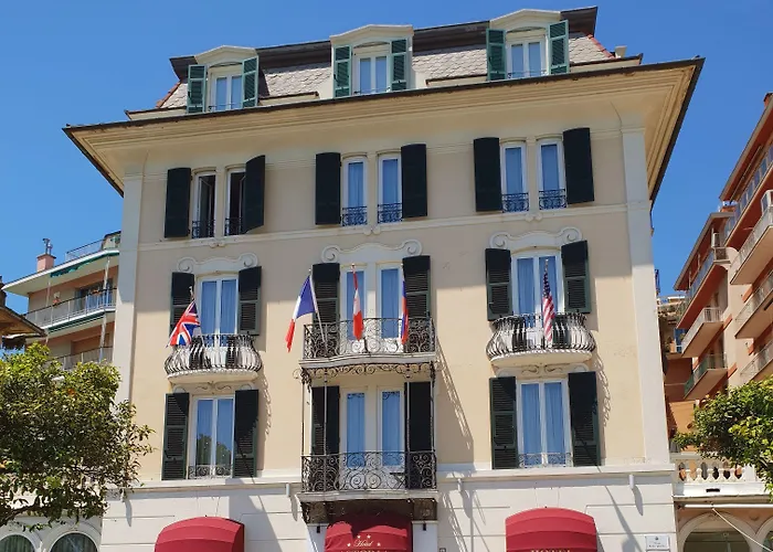 Astoria 4*