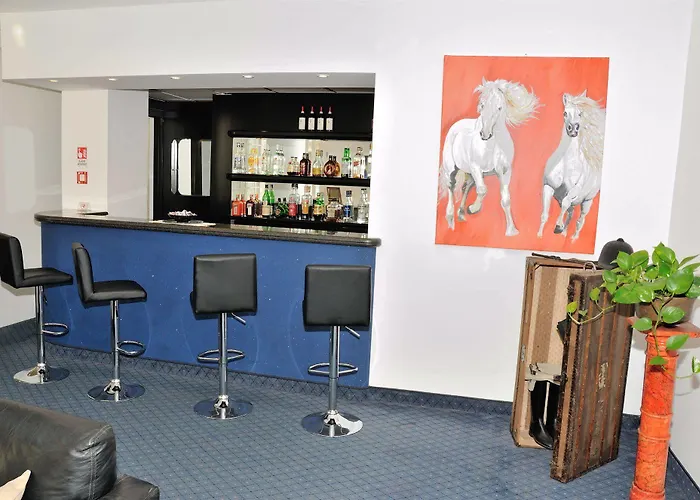 فندق أستوريا راباللو